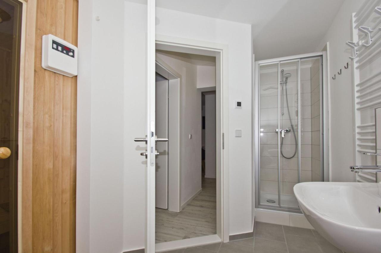 Ferienresidenz Zwei Bodden Fewo2-8 - Balkon, Sauna, Kamin Lietzow Eksteriør bilde