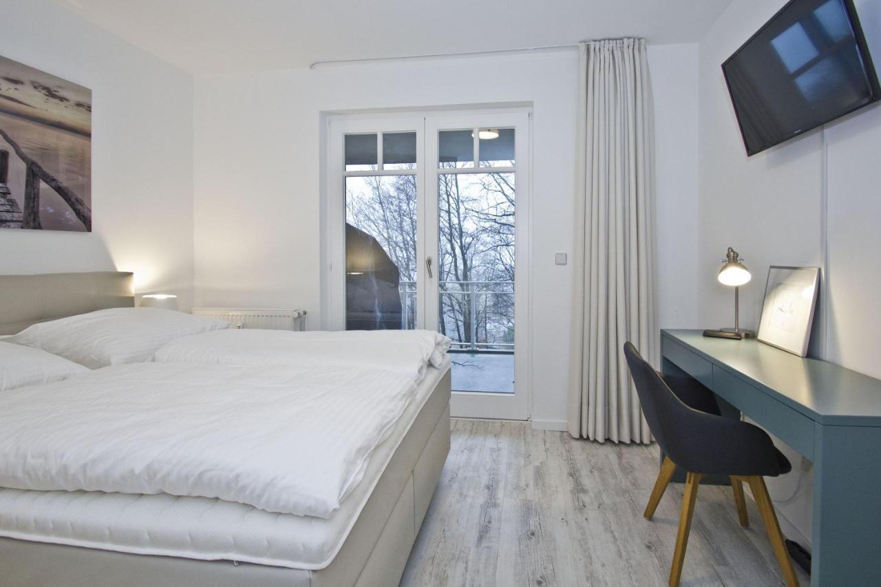 Ferienresidenz Zwei Bodden Fewo2-8 - Balkon, Sauna, Kamin Lietzow Eksteriør bilde