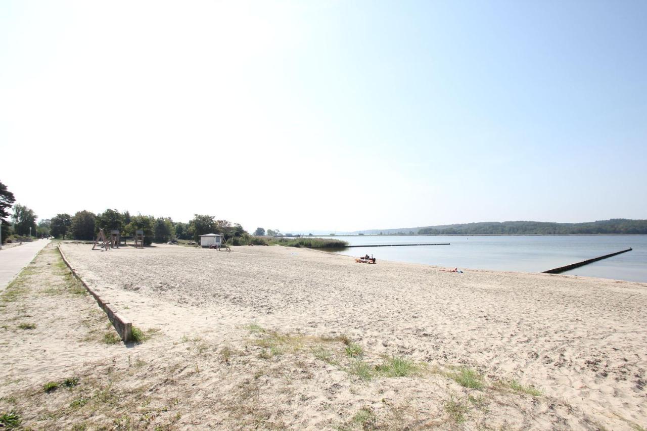 Ferienresidenz Zwei Bodden Fewo2-8 - Balkon, Sauna, Kamin Lietzow Eksteriør bilde